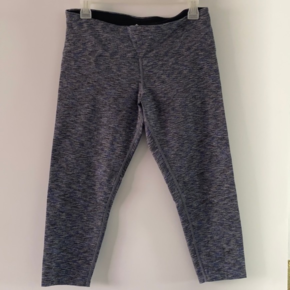 Tuff Athletics Crop - Picture 1 of 4